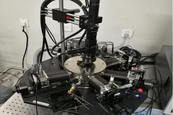 ATA-P1005壓電疊堆放大器在納米定位臺驅動(dòng)中的應用